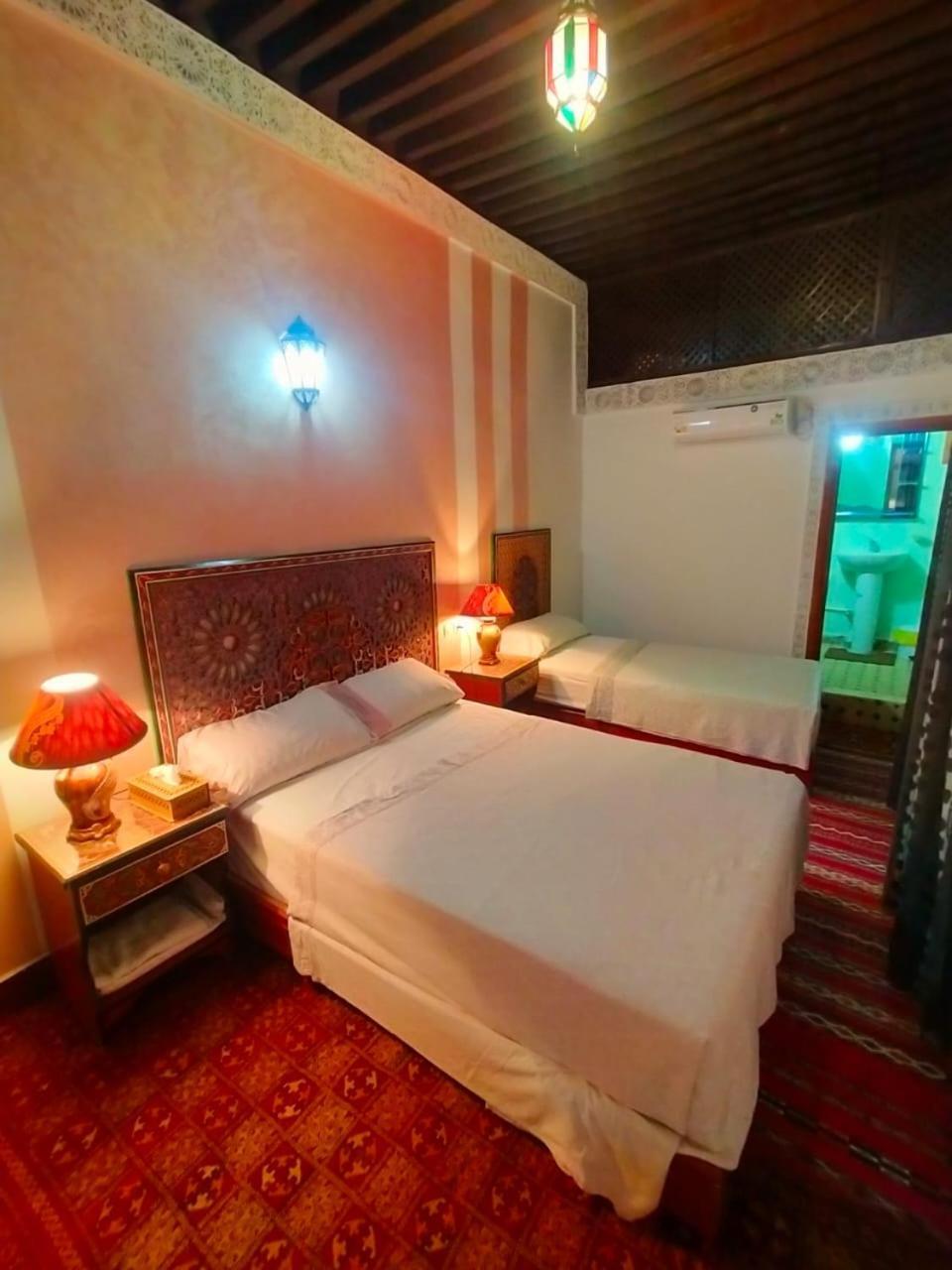Famille Fahym Apartment Fes Luaran gambar